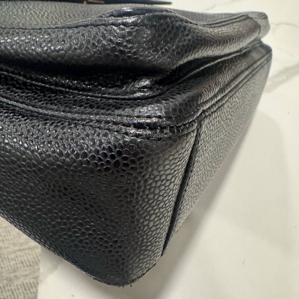💯 Authentic Chanel Black Caviar CC  24K gold plated hardware Shoulder Bag - Picture 12 of 13